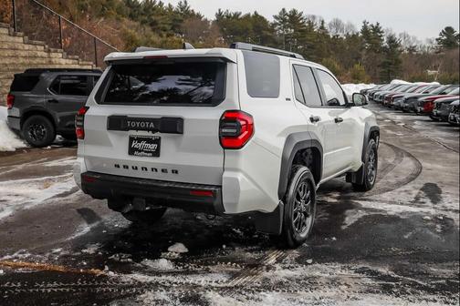 2025 Toyota 4Runner SR5