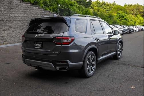 2025 Honda Pilot Elite
