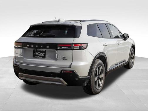 Frostline White Pearl 2026 Honda Prologue Touring