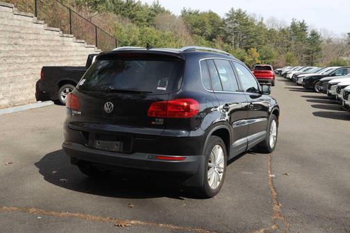 2016 Volkswagen Tiguan SE