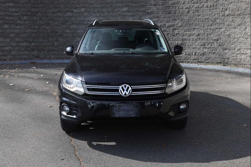 2016 Volkswagen Tiguan SE