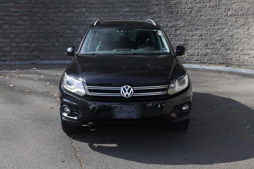2016 Volkswagen Tiguan SE