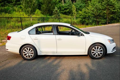 2015 Volkswagen Jetta 1.8T SE