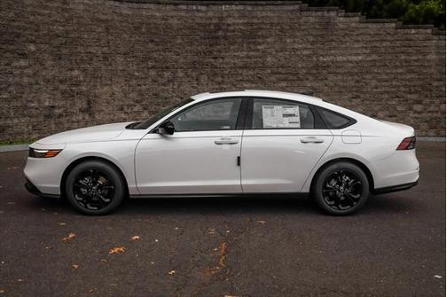 2025 Honda Accord Sport SE 1.5T