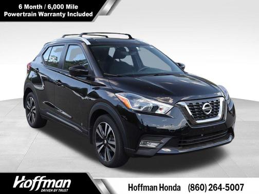 Super Black 2018 Nissan Kicks SR