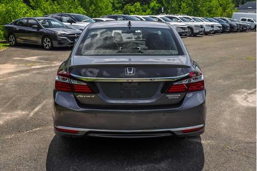 2017 Honda Accord Hybrid Touring