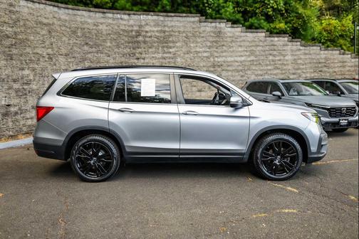 2022 Honda Pilot AWD Special Edition