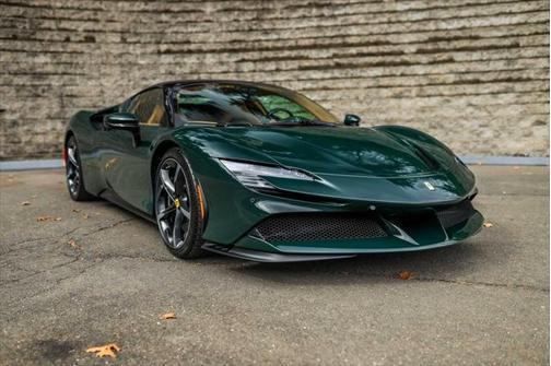 2021 Ferrari SF90 Stradale Base