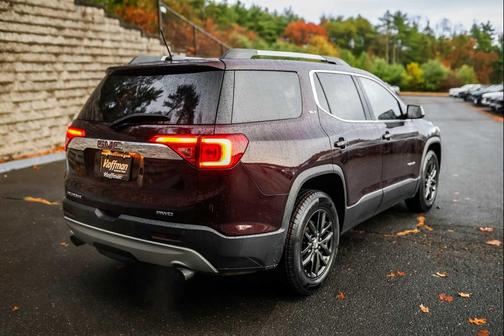 2017 GMC Acadia SLT-1