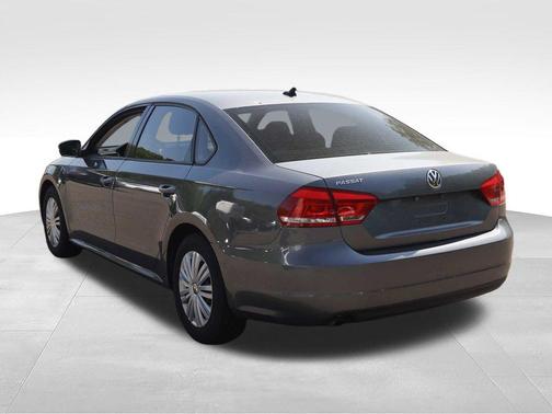 Platinum Gray 2014 Volkswagen Passat 2.5L S