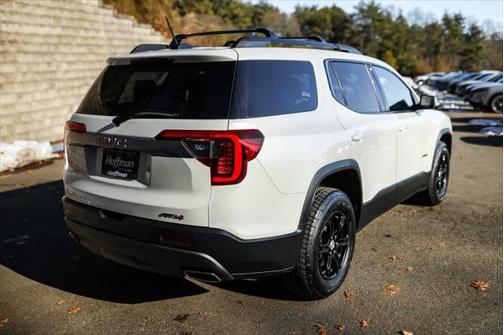 2020 GMC Acadia AWD AT4