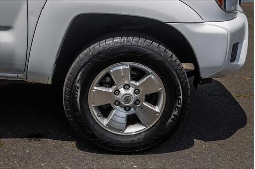 2014 Toyota Tacoma Base