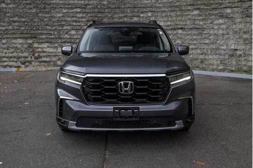 2023 Honda Pilot AWD Elite