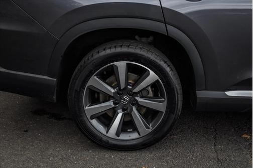 2023 Honda Pilot AWD Elite