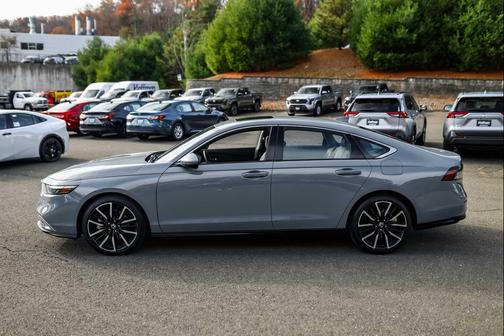 2024 Honda Accord Hybrid Touring