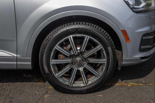 2017 Audi Q7 3.0T Premium