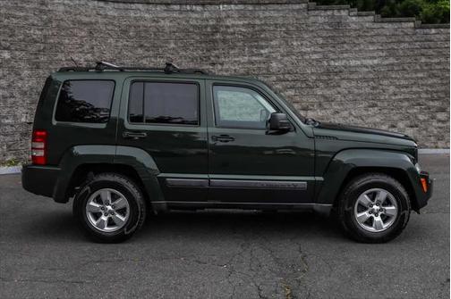 2011 Jeep Liberty Sport