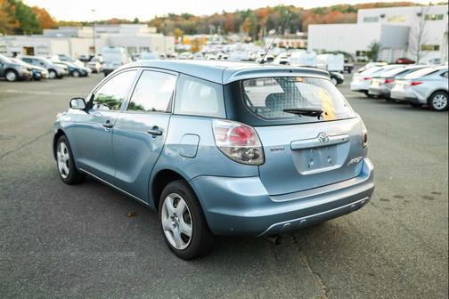 2007 Toyota Matrix Base