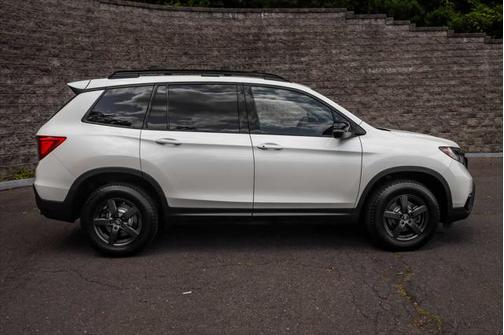 2019 Honda Passport Elite