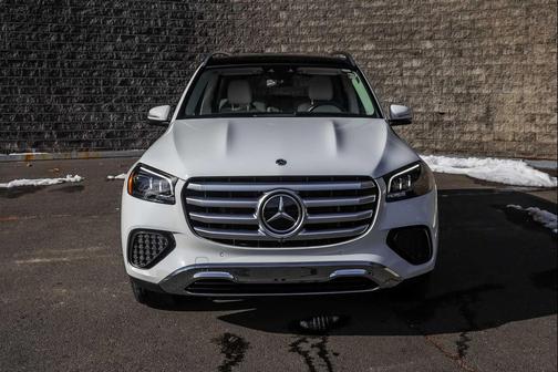 2024 Mercedes-Benz GLS 450 4MATIC