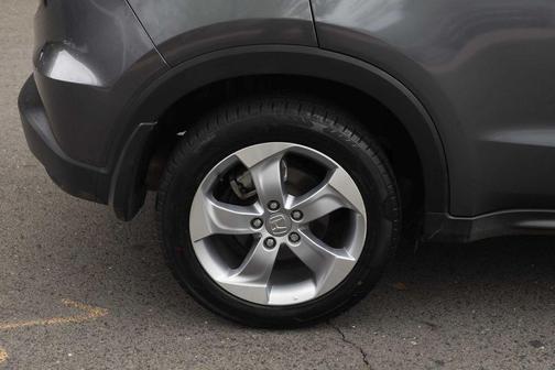 Modern Steel Metallic 2021 Honda HR-V LX