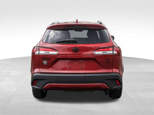 Barcelona Red Metallic 2022 Toyota Corolla Cross LE