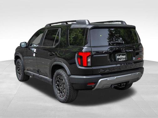 Crystal Black Pearl 2026 Honda Passport AWD TrailSport Blackout