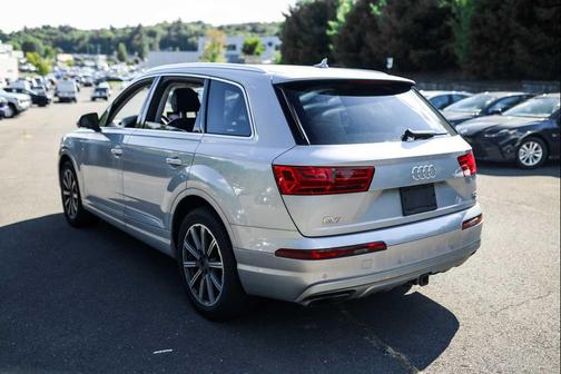 2017 Audi Q7 3.0T Premium