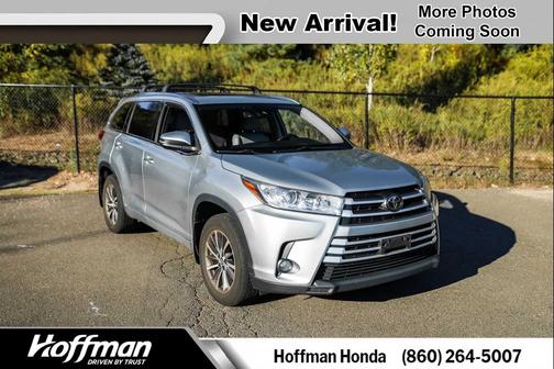 2017 Toyota Highlander SE