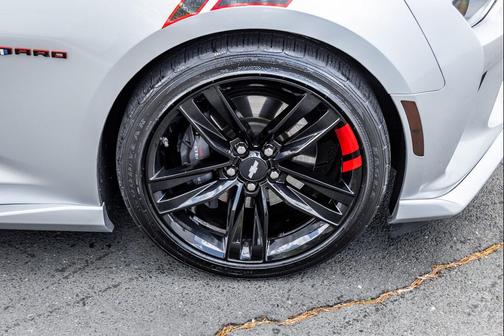 Silver Ice Metallic 2017 Chevrolet Camaro 1SS