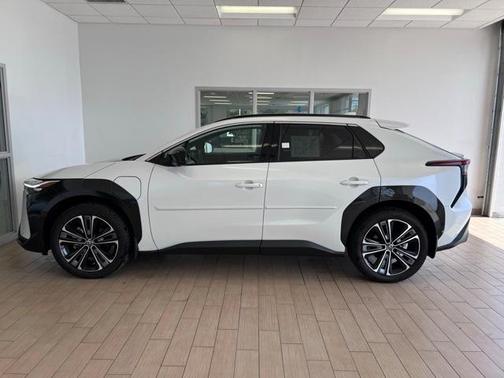 2023 Toyota bZ4X Limited