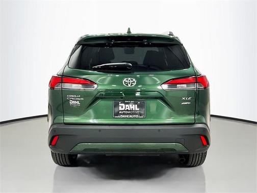 2024 Toyota Corolla Cross XLE