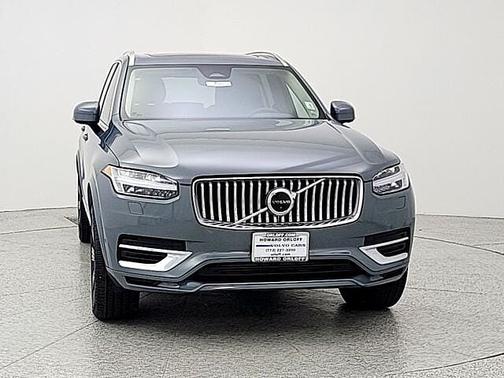 Thunder Grey 2023 Volvo XC90 Plus