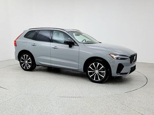2025 Volvo XC60 Plus