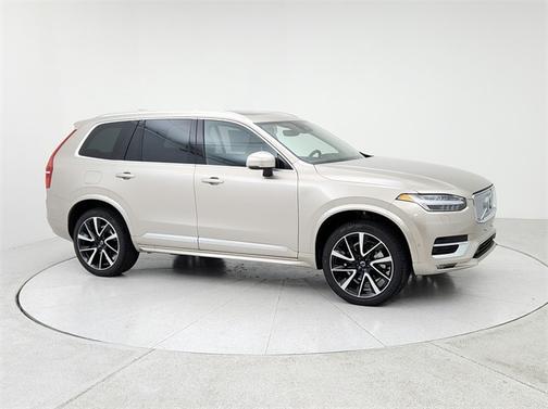 2025 Volvo XC90 B6 Plus 6-Seater