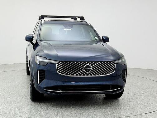 2026 Volvo XC90 Plus