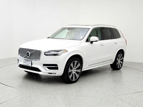 2022 Volvo XC90 T6 Inscription