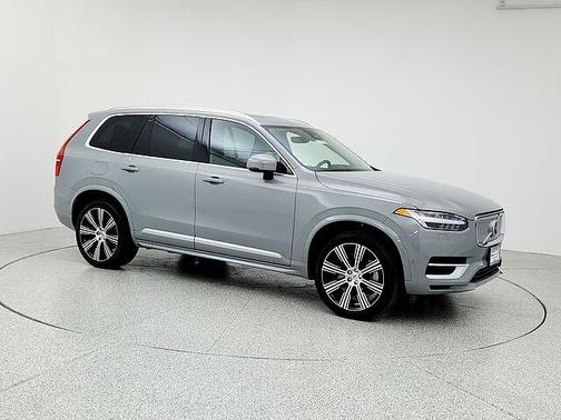 2025 Volvo XC90 Plus