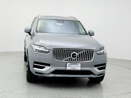 2025 Volvo XC90 Plus