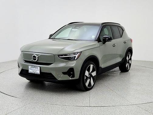 2023 Volvo XC40 Ultimate