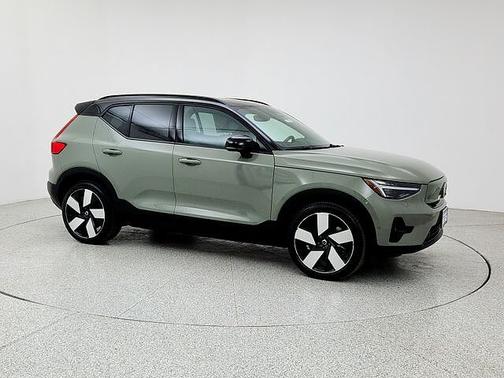 2023 Volvo XC40 Ultimate