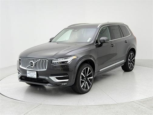 2025 Volvo XC90 B6 Plus 7-Seater
