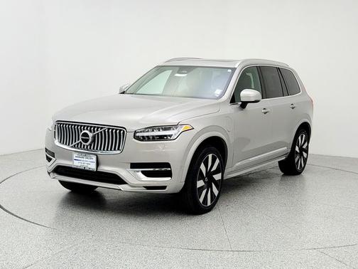 2023 Volvo XC90 Recharge Plug-In Hybrid Ultimate