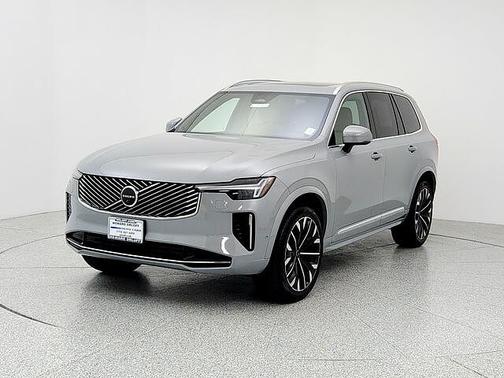 2026 Volvo XC90 Plus