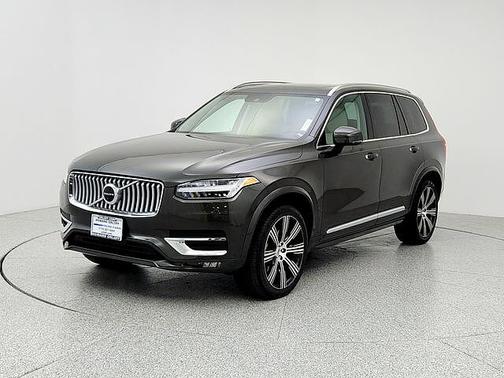 2022 Volvo XC90 T6 Inscription