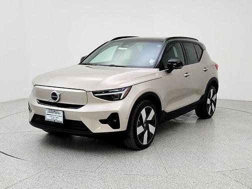 2023 Volvo XC40 Ultimate