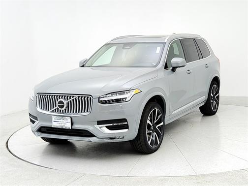 2025 Volvo XC90 B6 Plus 7-Seater