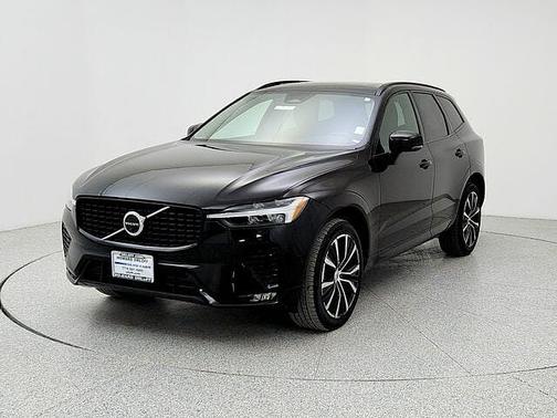 2023 Volvo XC60 Plus