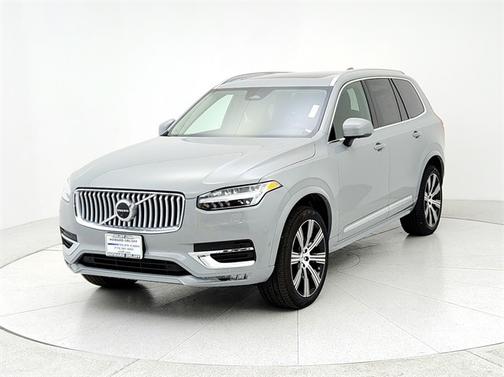 2025 Volvo XC90 B6 Plus 7-Seater