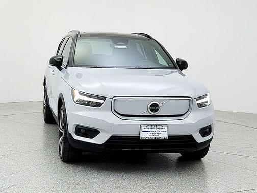 2022 Volvo XC40 Plus